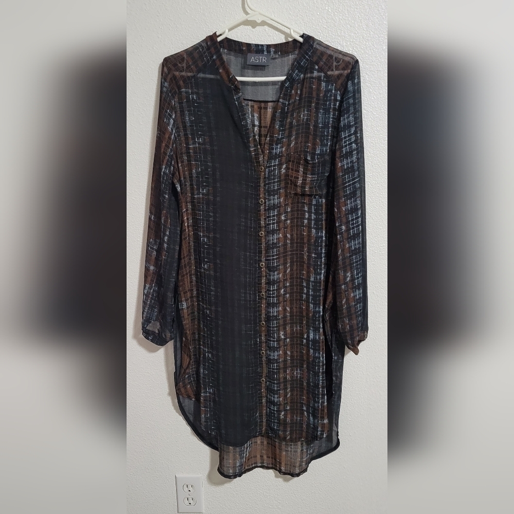 Astr label high low sheer cover up size medium - Picture 4 of 12